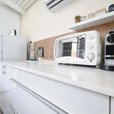 Sunshine Suite Boutique Only 5 Min Walk To The Beach - By Seaelo Eilat Exterior photo