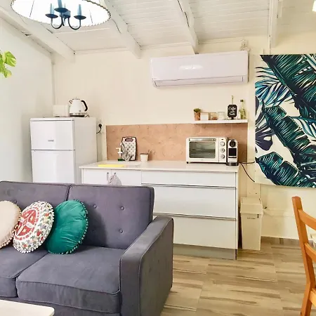 Sunshine Suite Boutique Only 5 Min Walk To The Beach - By Seaelo Eilat Exterior photo