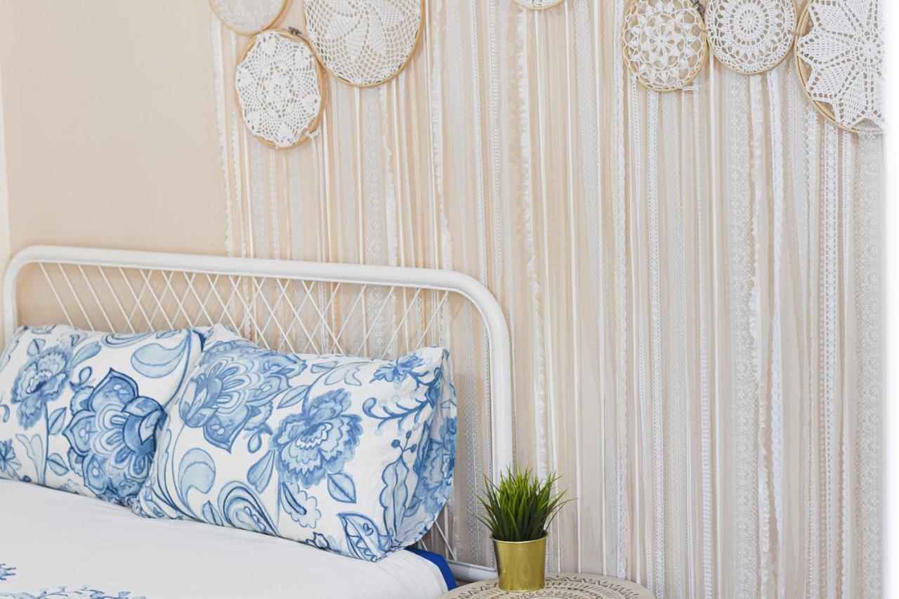 Sunshine Boutique Only 5 Min Walk To The - By Seaelo Apartment *